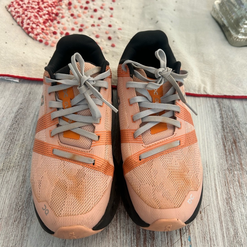 On Running Cloud 5 Sneakers Women’s 6.5 Pink Coral Athletic Shoes - Picture 3 of 5